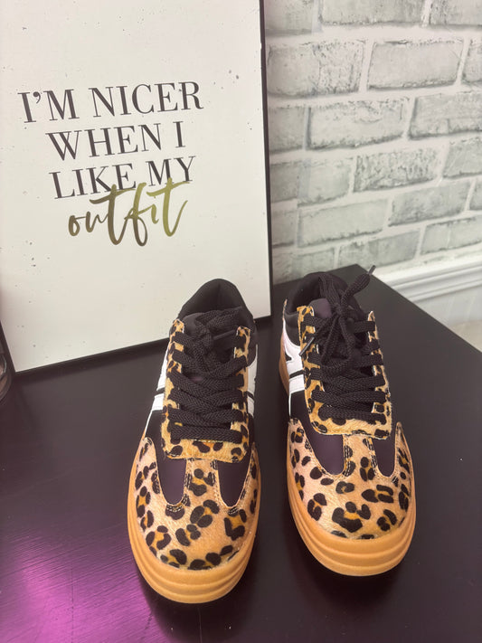 leopard print platform sneaker tennis shoe
