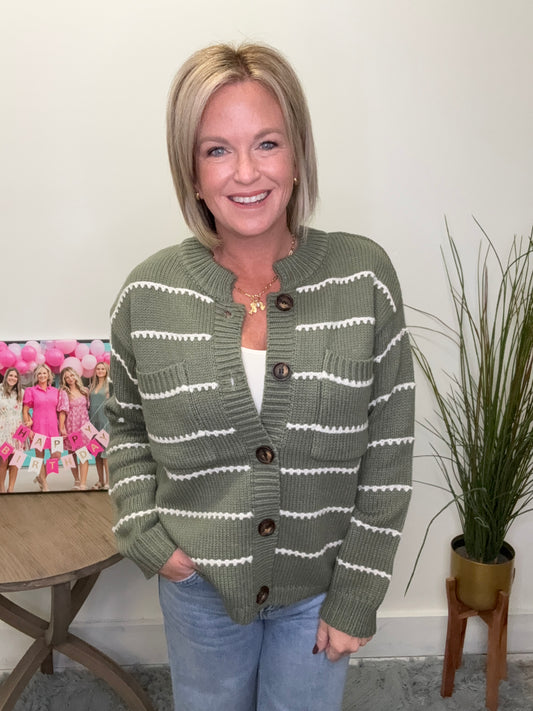 Staccato olive green white scallop button front pockets fall cardigan Roanoke Indiana 