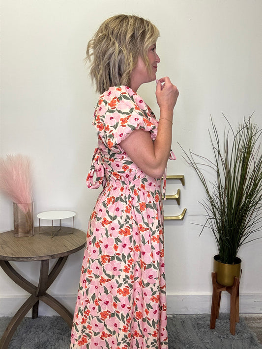 Very j new in floral print blush red maxi dress sweetheart neckline short puff sleeves open back tie