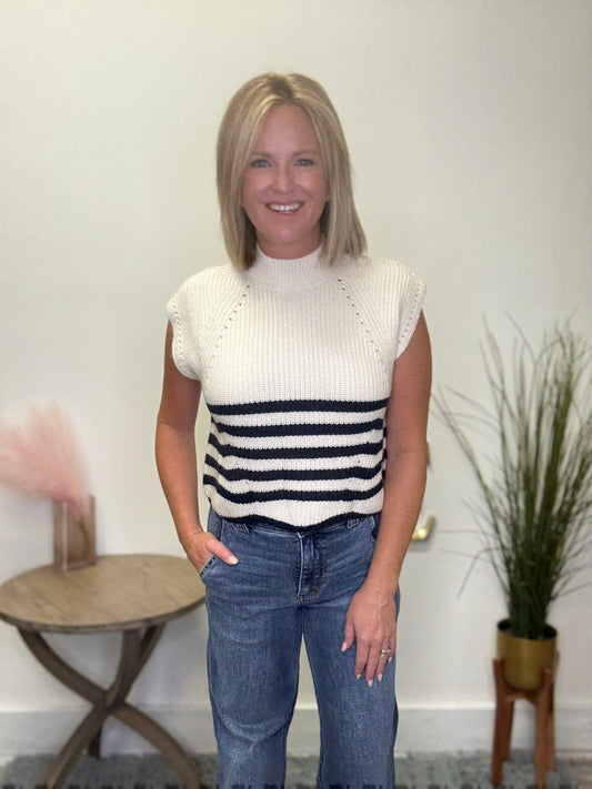 Saw the Details Scallop Sweater Top - Ella Chic Boutique