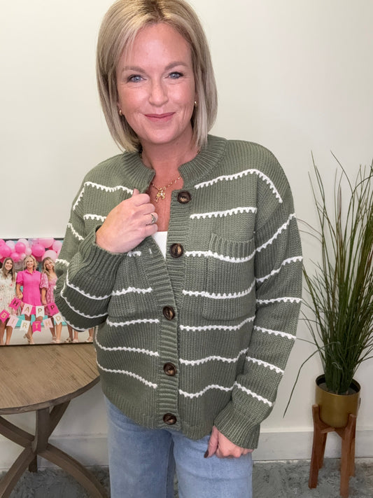 Staccato olive green white scallop button front pockets fall cardigan Roanoke Indiana 