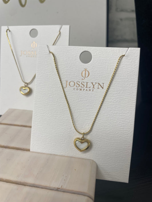18k Dainty Gold Heart Necklace