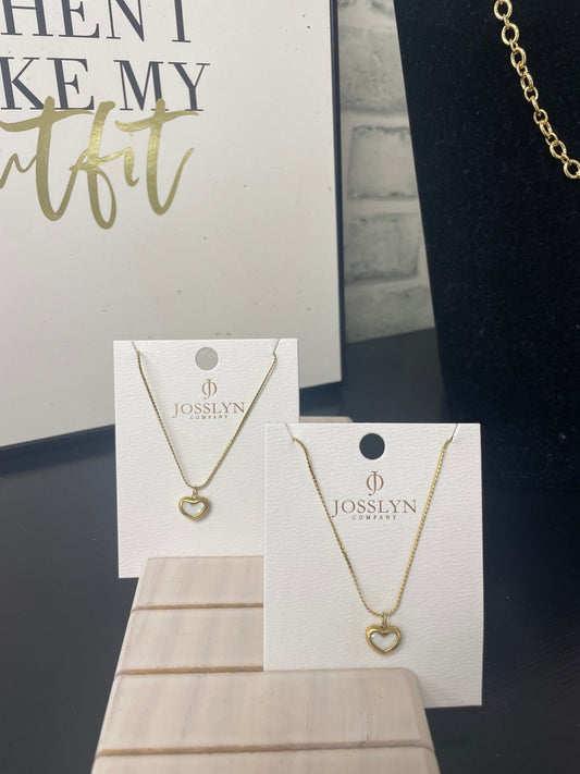 18k Dainty Gold Heart Necklace