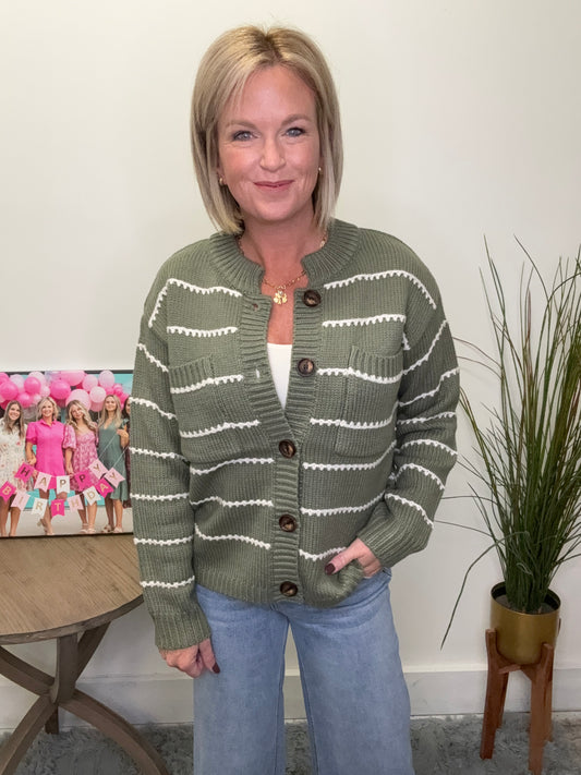 Staccato olive green white scallop button front pockets fall cardigan Roanoke Indiana 