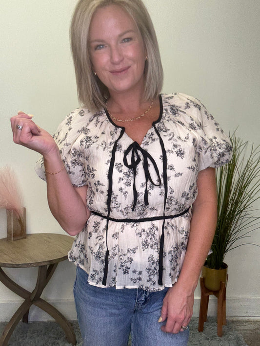 Double Bow Detail Textured Floral Top