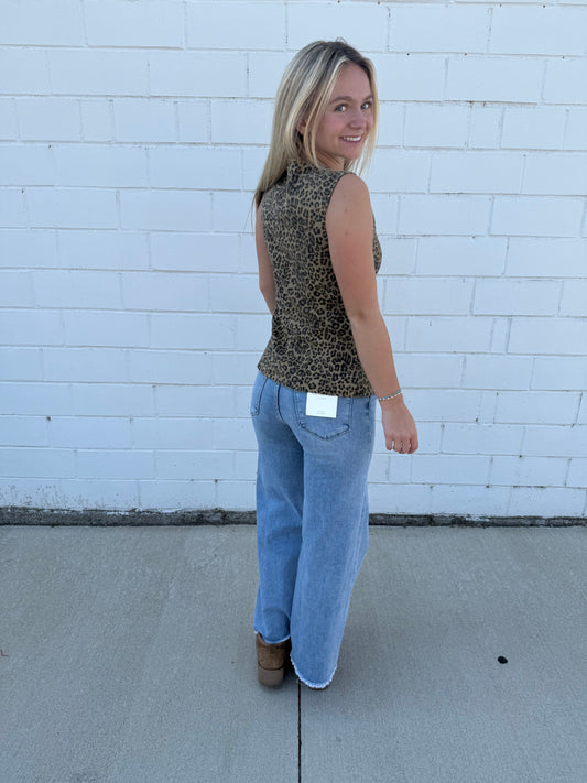 Main Strip stretchy leopard animal print vest button front sleeveless top Ella chic boutique Roanoke 