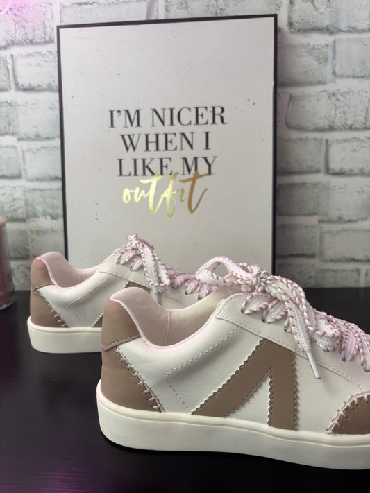 Itzia White Stitched Tennis Shoes - Ella Chic Boutique