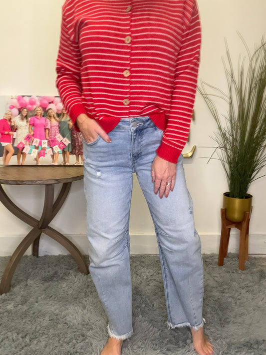Mid Rise Crop Barrel Lightwash Jeans by Risen frayed hem 27 inch inseam