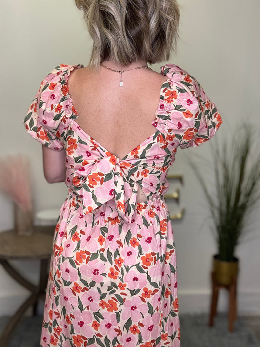 Very j new in floral print blush red maxi dress sweetheart neckline short puff sleeves open back tie