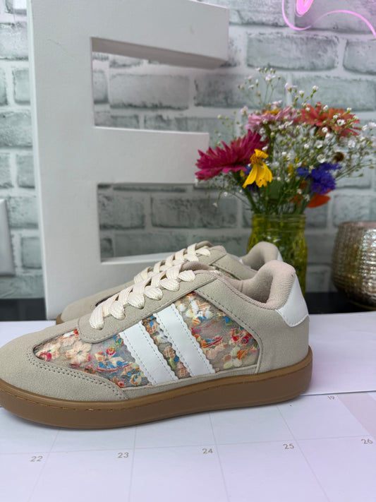 Neutral Mesh Floral Tennis Shoe