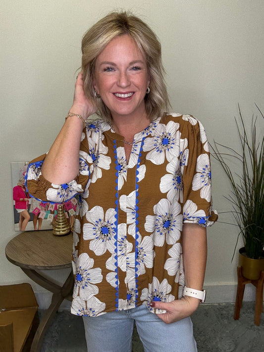 Falling for You Floral Print Scallop Detail Top