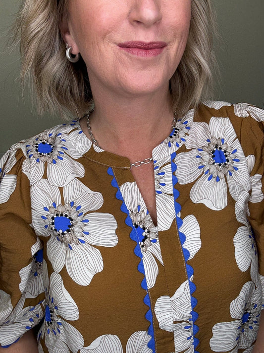 Falling for You Floral Print Scallop Detail Top 110 Tops - Ella Chic Boutique