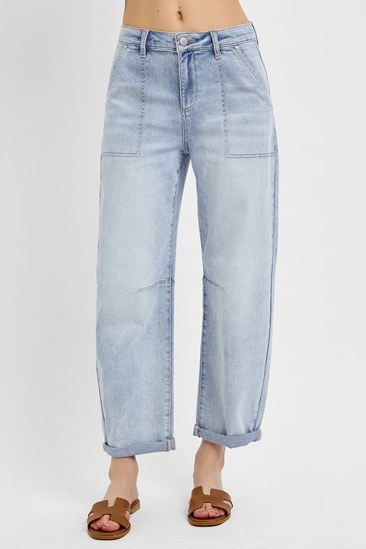 Mid Rise Barrel Patch Pocket light wash Jeans Risen