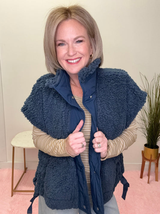 Looks Sharp Oversized Sherpa Sleeveless Vest Jacket