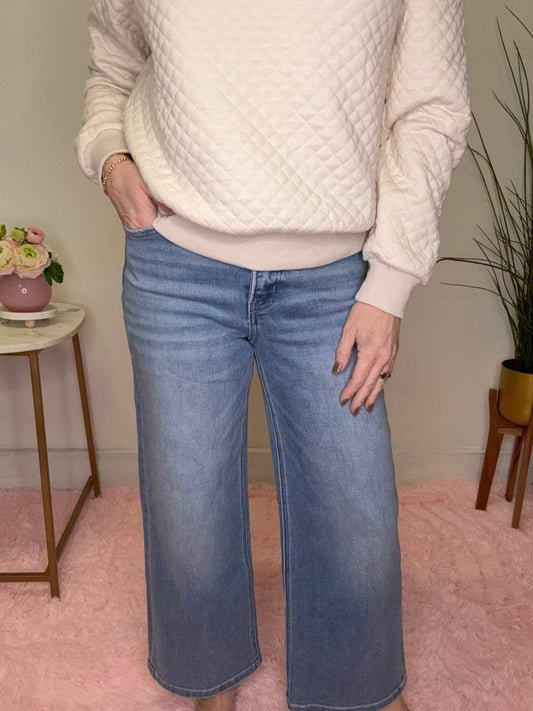 Lovervet Enhance Super High Rise Ankle Slim Wide Jeans