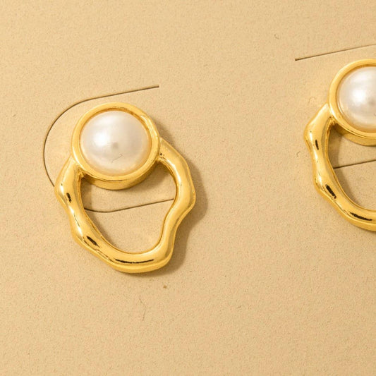 Pearl Stud Warped Oval Post Earrings