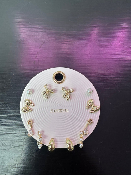 Pretty Little Things Gold Earring Set with Pearls and Bows
