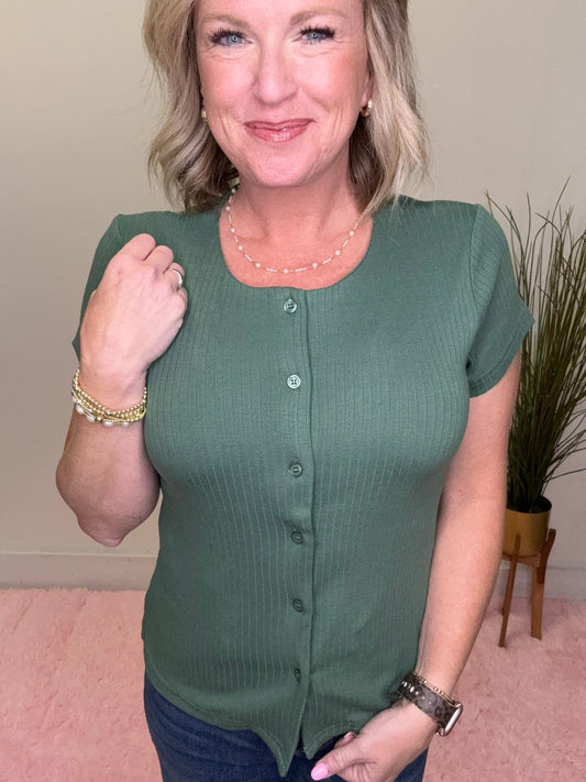 Short Sleeve Ribbed Cardigan in Perfect Green