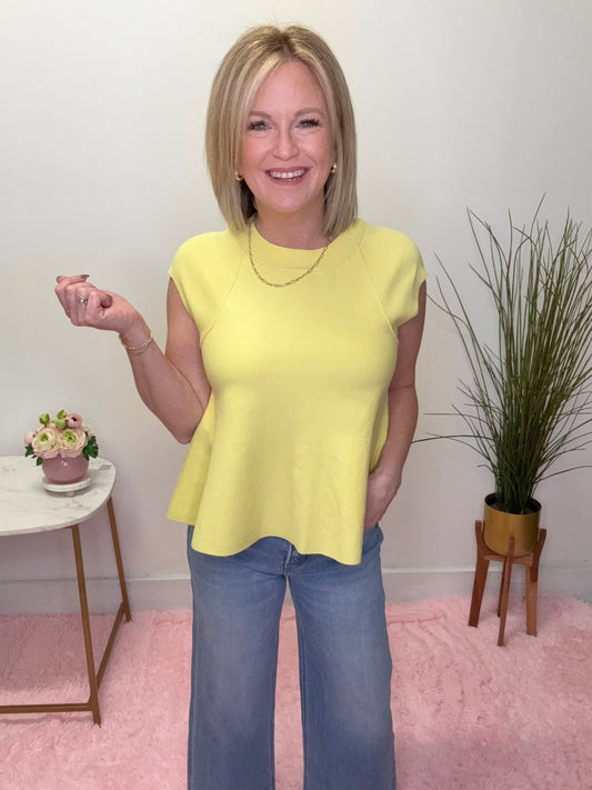 Sweetest Sunshine Cap Sleeve Top 110 Tops - Ella Chic BoutiqueEntro