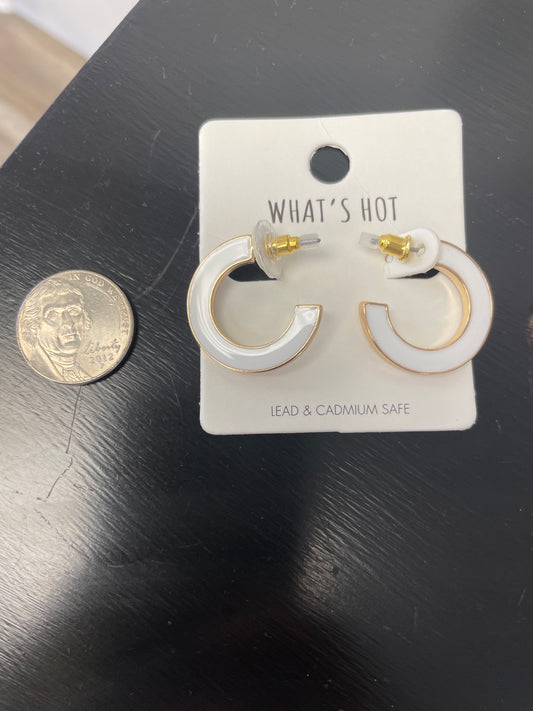 Bright and Fun Gold Hoop Earrings - Ella Chic Boutique