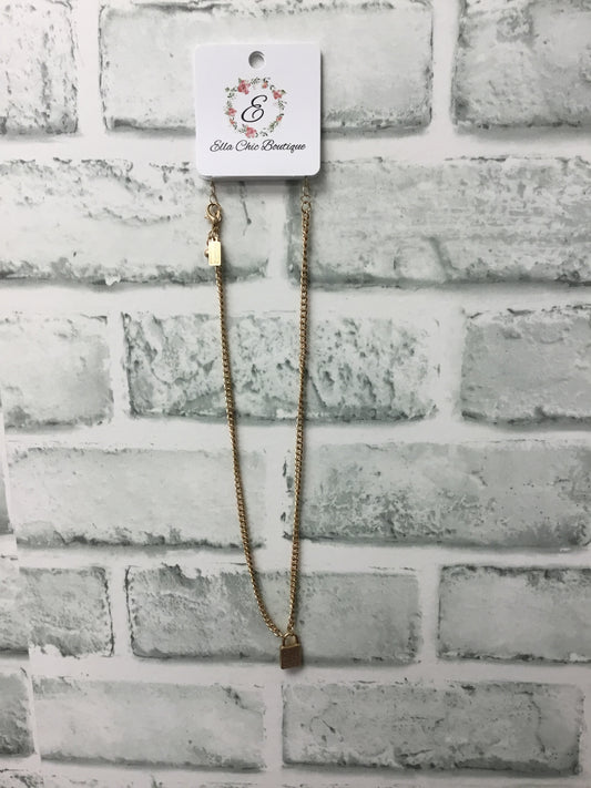 Gold Lock Necklace - Ella Chic Boutique