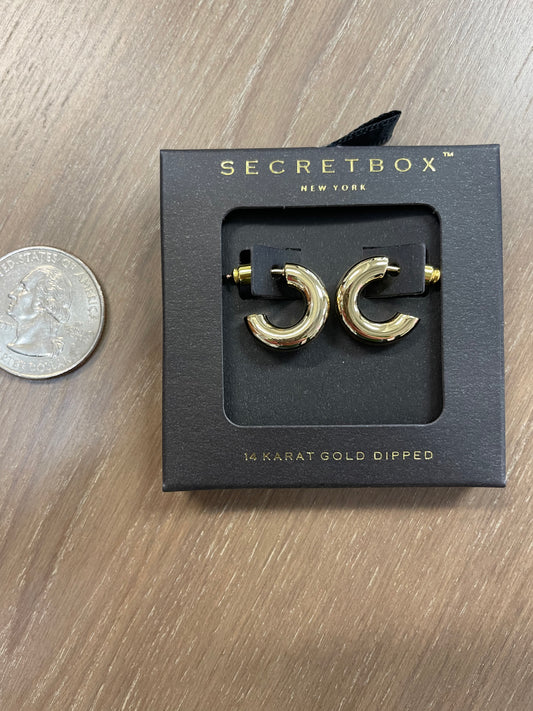 Gold Mini Hollow Hoop Earrings - Ella Chic Boutique