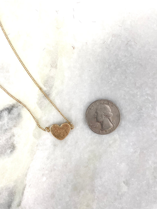 Dainty Heart Shape Necklace in Gold - Ella Chic Boutique